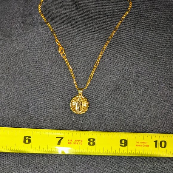 NEW 18K - 22in Gold Plated Virgin Mary Necklace Virgen Maria - Picture 4 of 4